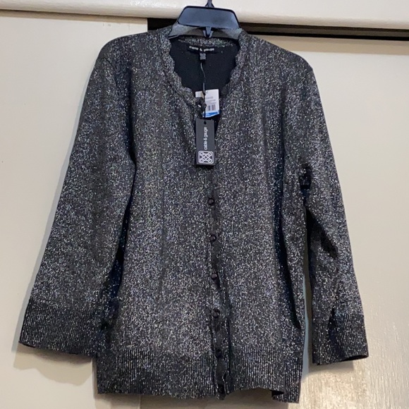 Cardigan - Picture 2 of 3